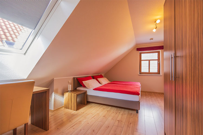 zimmer_rot_750_500_2